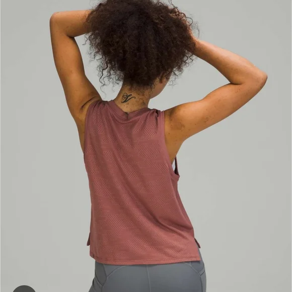 lululemon athletica Dot Camo Tank Top in Spiced Red - Picture 2 of 6